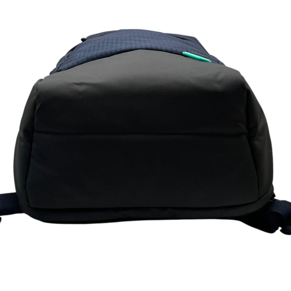 Hurley Mens One and Only Classic Backpack Obsidian Blue Fits 15